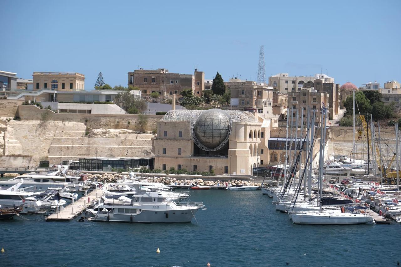 Blue Eye - Waterfront Home In A Scenic Location Birgu Ngoại thất bức ảnh